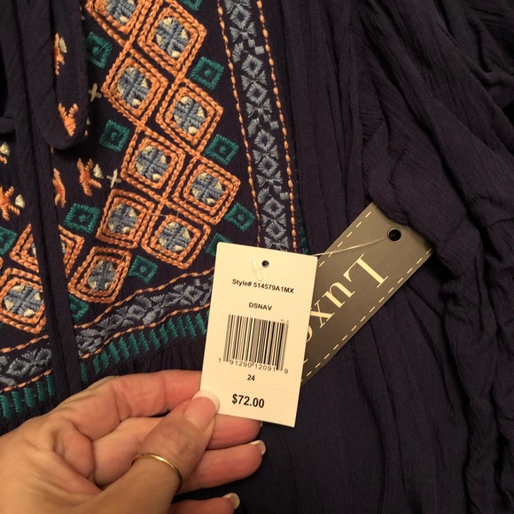 Maxi dresses - Picture 2 of 2